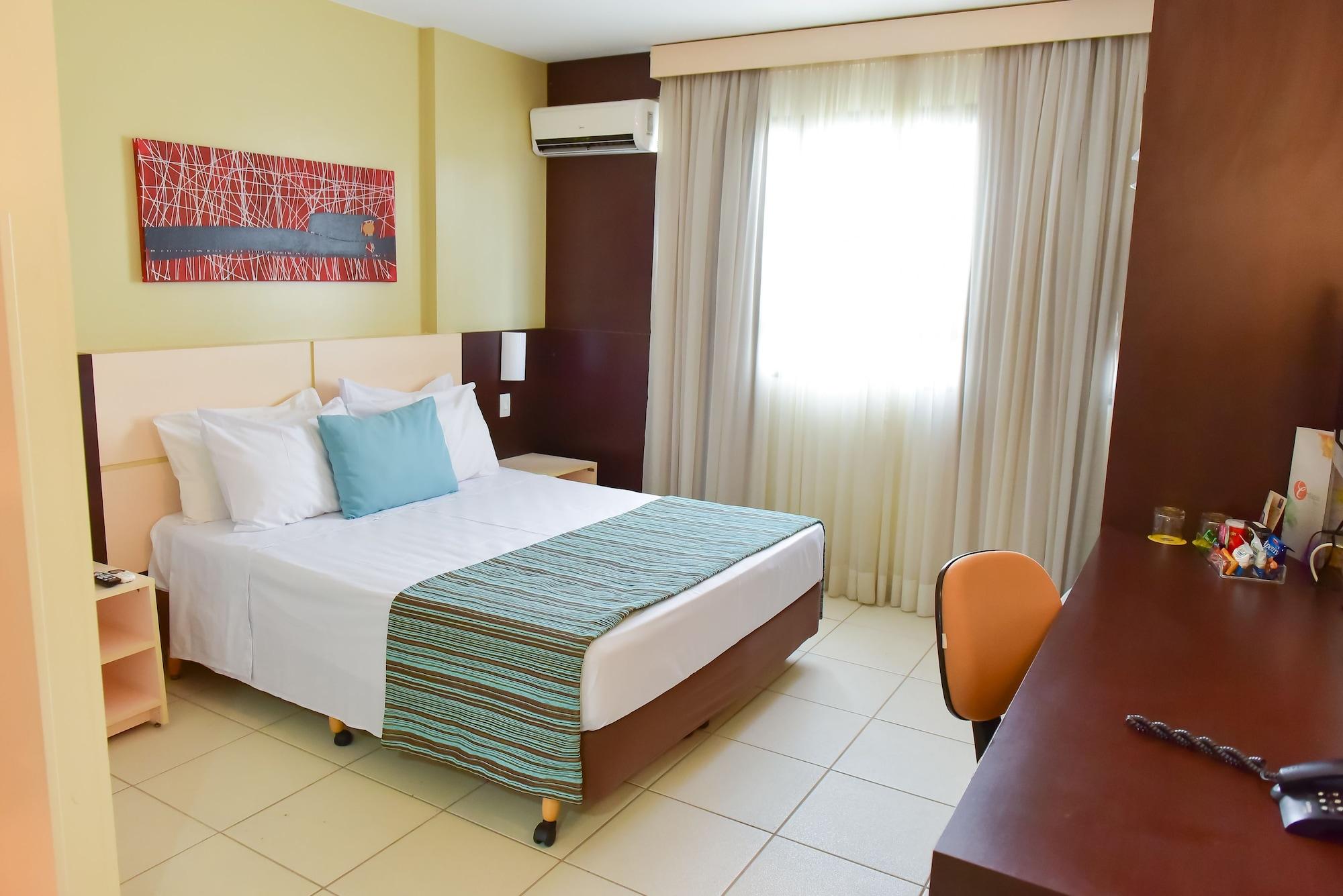 Comfort Hotel Гояния Экстерьер фото